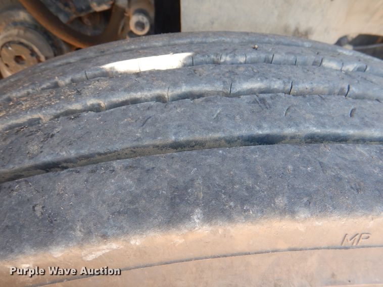 image for item DM3867 2011 International 7400  dump truck