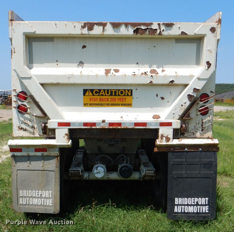 image for item DM3871 2015 Manac 4H232A000  end dump trailer