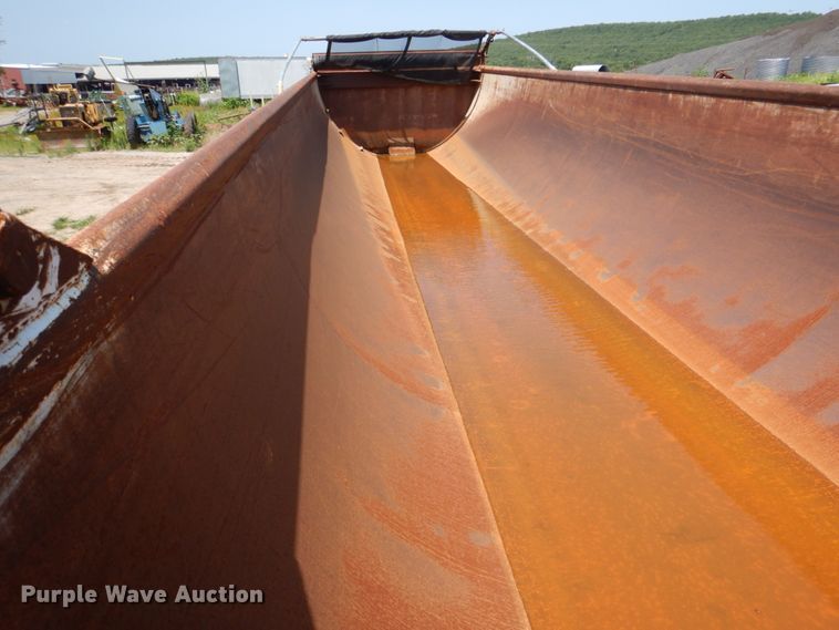 image for item DM3871 2015 Manac 4H232A000  end dump trailer