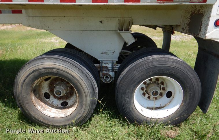 image for item DM3871 2015 Manac 4H232A000  end dump trailer