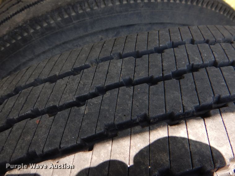 image for item DM3871 2015 Manac 4H232A000  end dump trailer