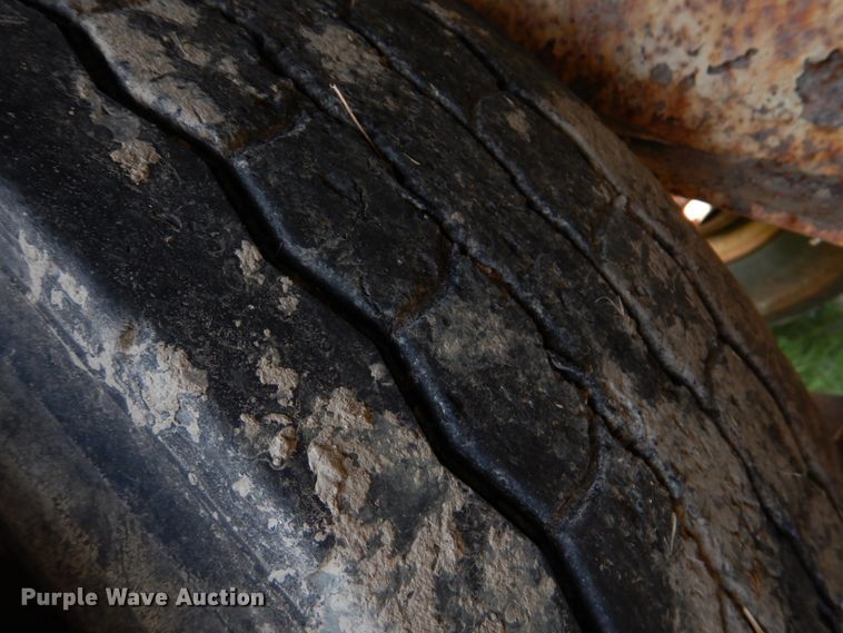 image for item DM3879 2013 Dakota Trailer MFG.  bottom dump trailer