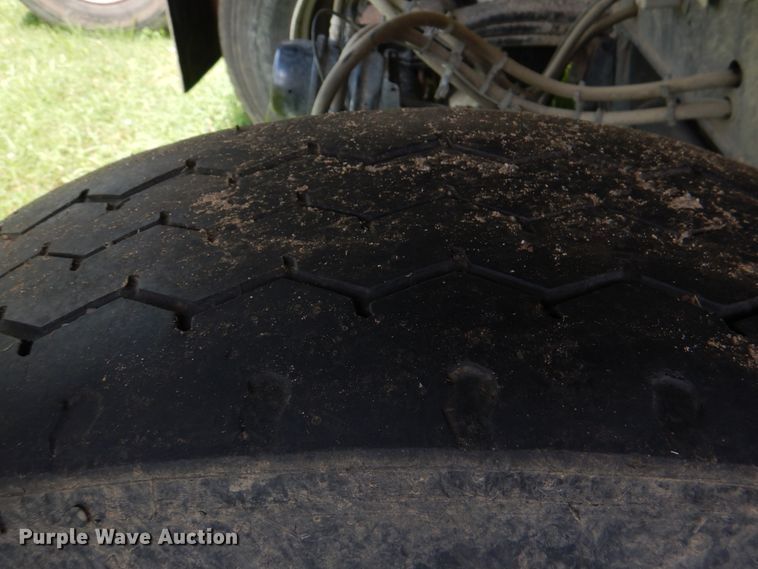 image for item DM3880 2016 Manac 4H232A000  end dump trailer