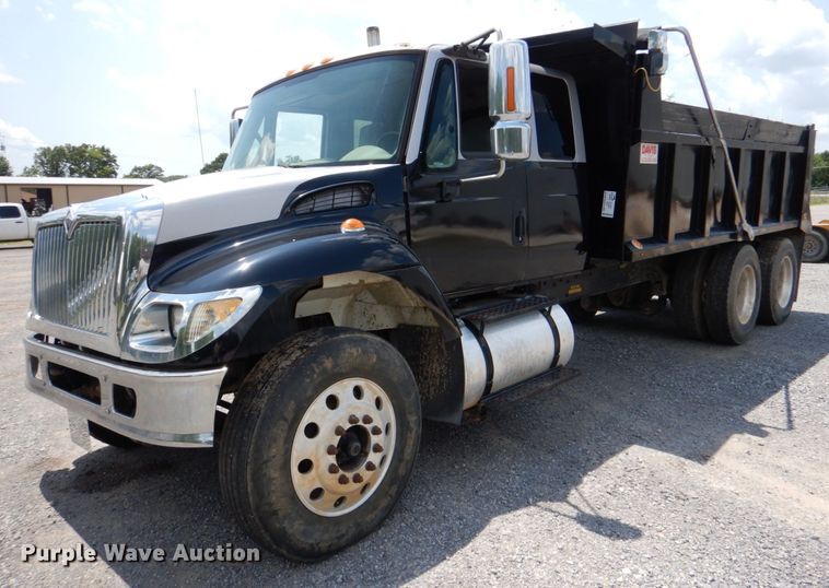 image for item DM3883 2007 International 7400  dump truck