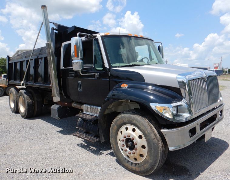 image for item DM3883 2007 International 7400  dump truck