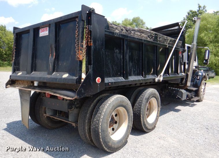 image for item DM3883 2007 International 7400  dump truck