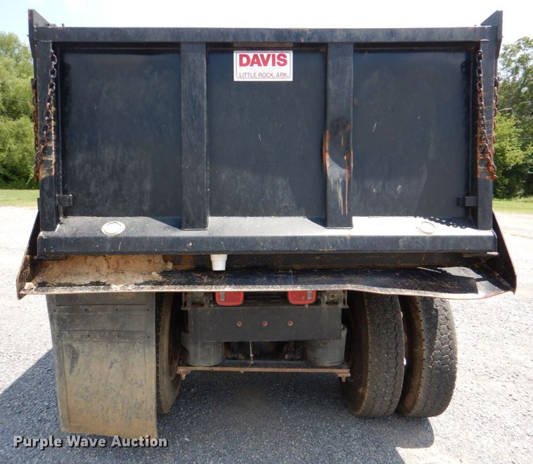 image for item DM3883 2007 International 7400  dump truck