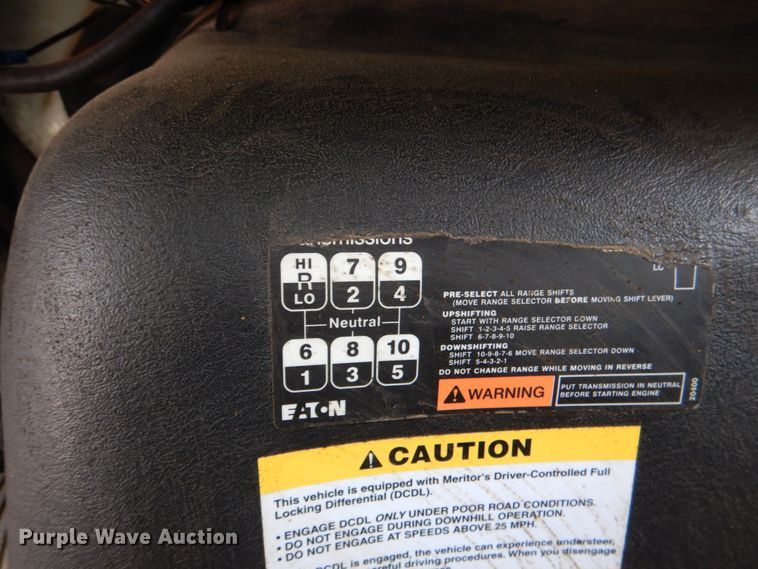 image for item DM3883 2007 International 7400  dump truck