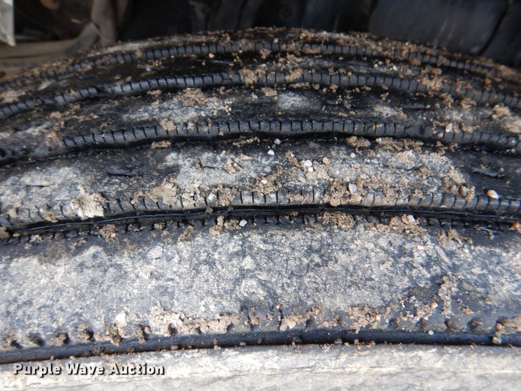 image for item DM3883 2007 International 7400  dump truck