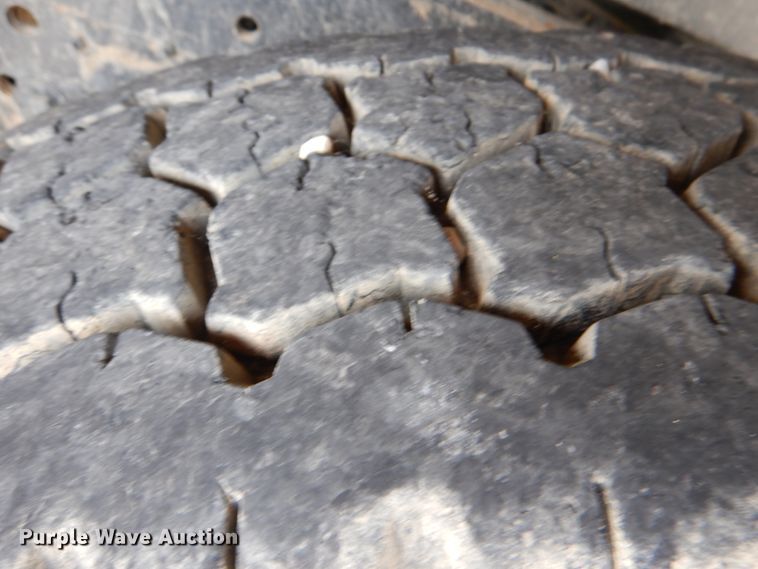 image for item DM3883 2007 International 7400  dump truck