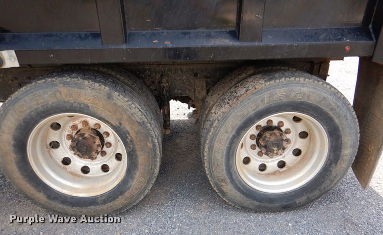 image for item DM3883 2007 International 7400  dump truck