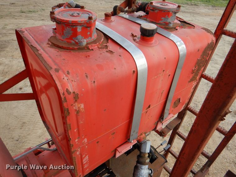 image for item DM3900 1995 Ford LTS9000  crane truck