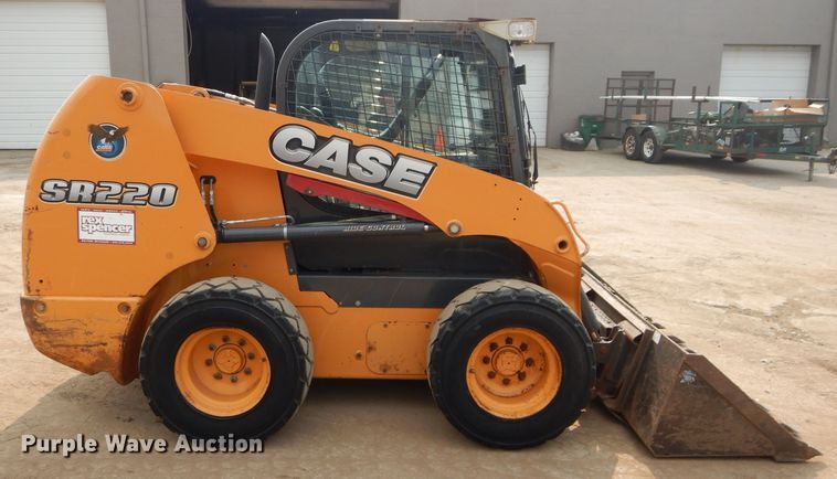 image for item DM4344 2013 Case SR220  skid steer loader
