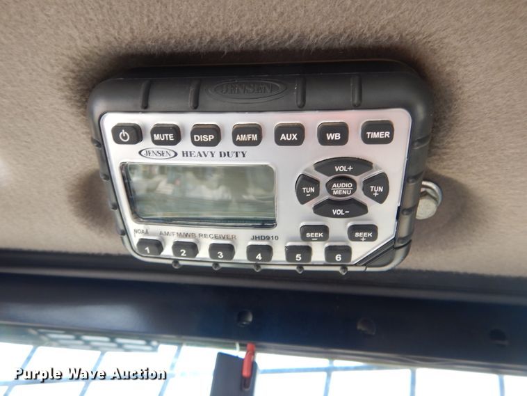 image for item DM4344 2013 Case SR220  skid steer loader