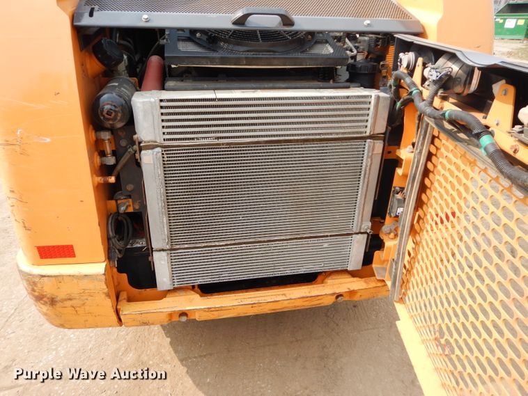 image for item DM4344 2013 Case SR220  skid steer loader