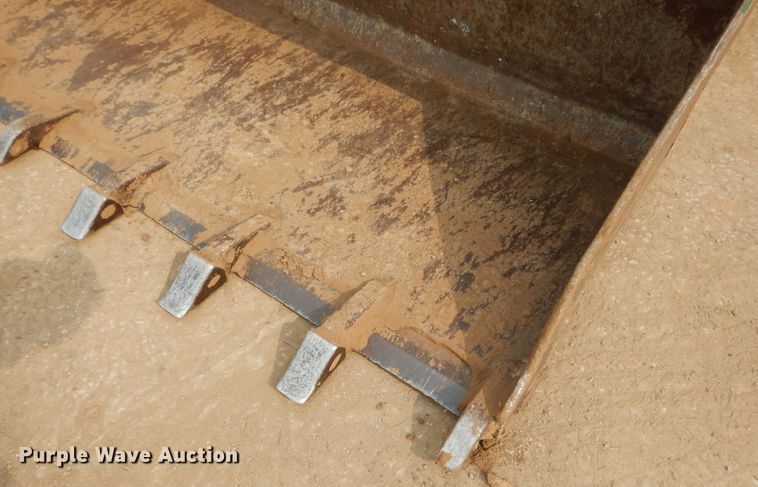 image for item DM4344 2013 Case SR220  skid steer loader