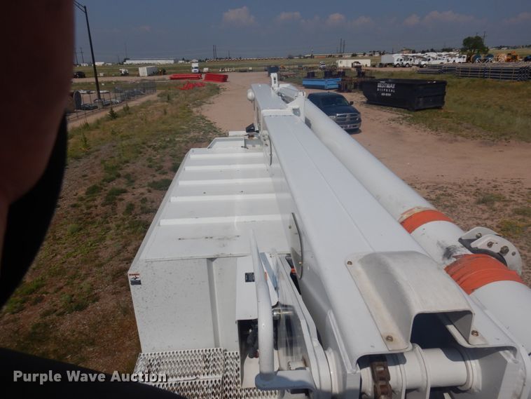 image for item DM5263 2014 International 7300  forestry bucket truck