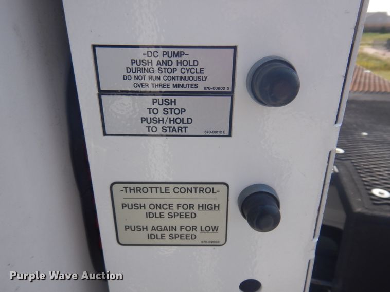 image for item DM5263 2014 International 7300  forestry bucket truck