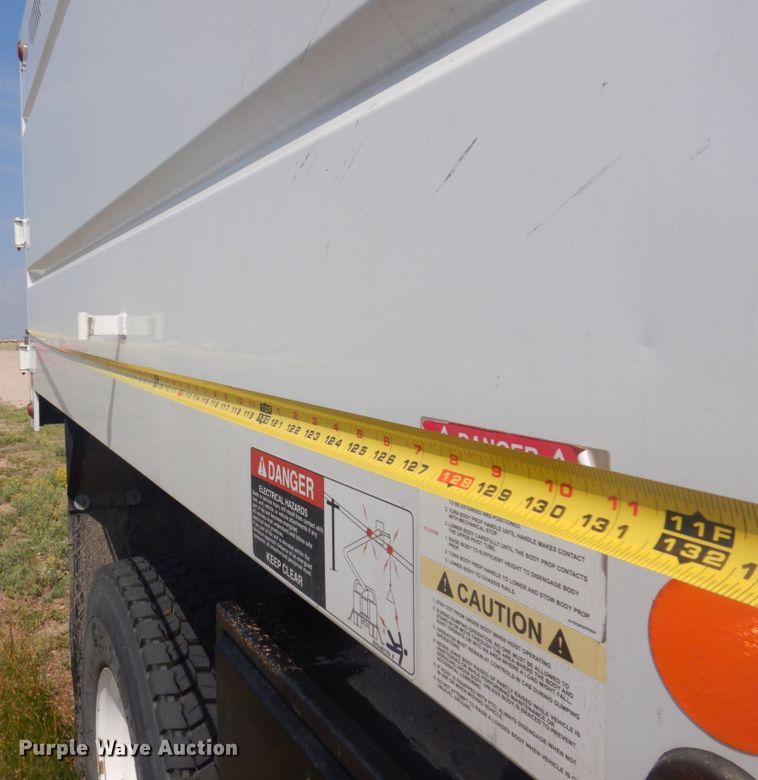 image for item DM5263 2014 International 7300  forestry bucket truck