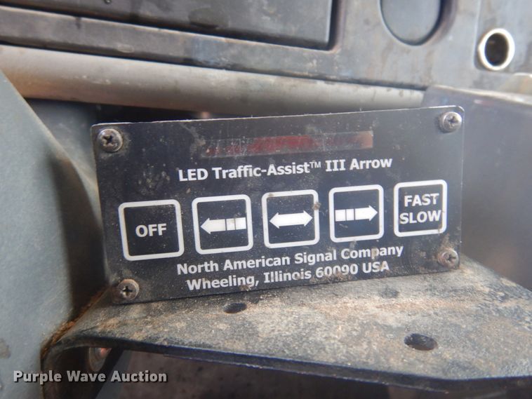 image for item DM5263 2014 International 7300  forestry bucket truck