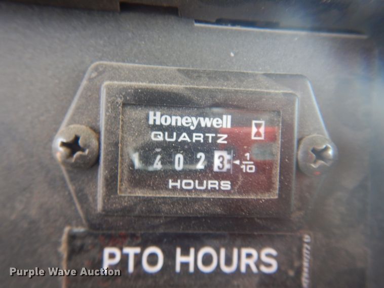 image for item DM5263 2014 International 7300  forestry bucket truck