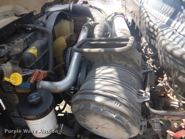 image for item DM5263 2014 International 7300  forestry bucket truck