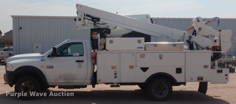 image for item DM5264 2012 Dodge Ram 5500 HD  bucket truck