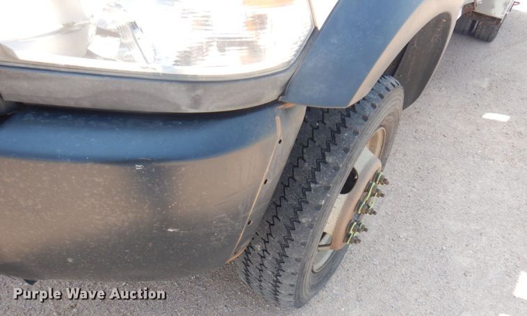 image for item DM5264 2012 Dodge Ram 5500 HD  bucket truck