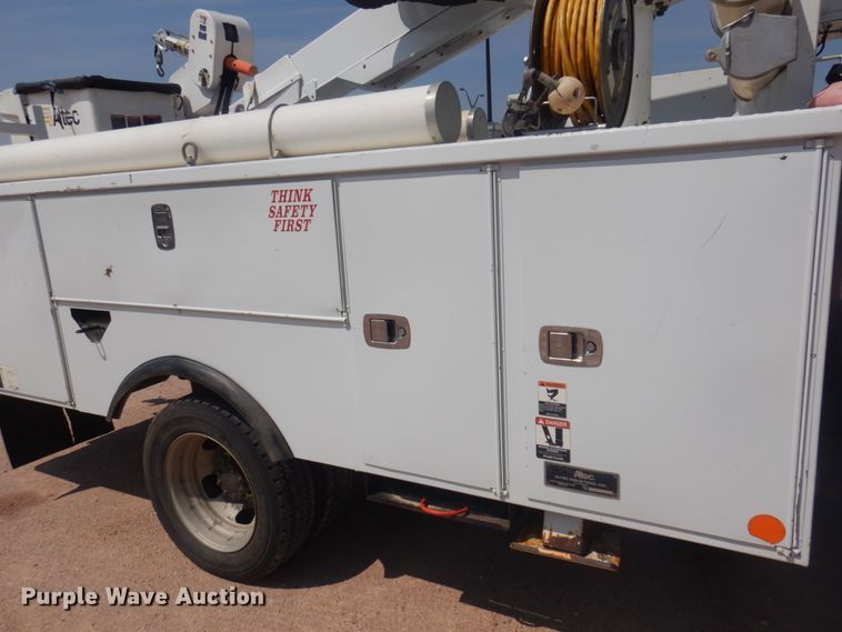 image for item DM5264 2012 Dodge Ram 5500 HD  bucket truck