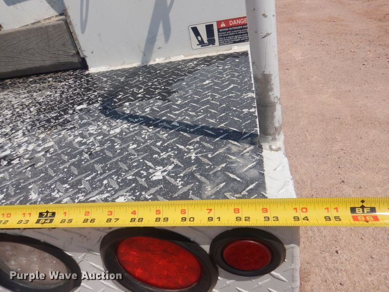 image for item DM5264 2012 Dodge Ram 5500 HD  bucket truck