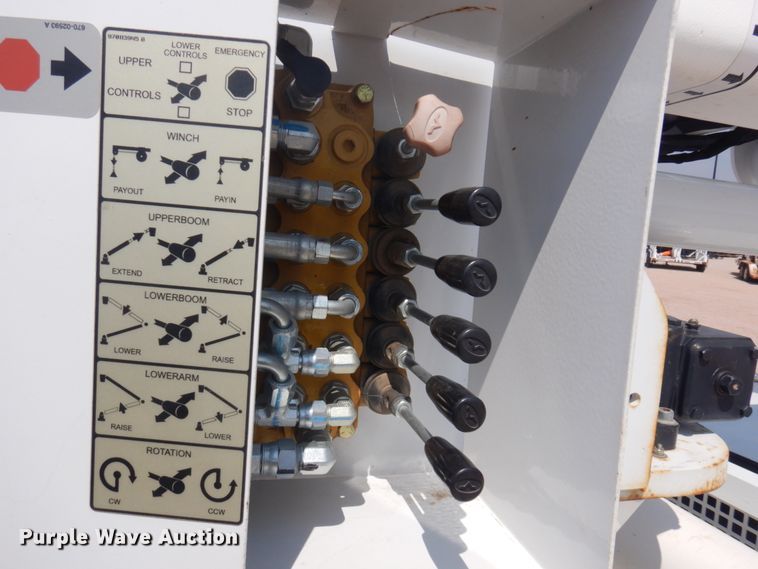 image for item DM5264 2012 Dodge Ram 5500 HD  bucket truck