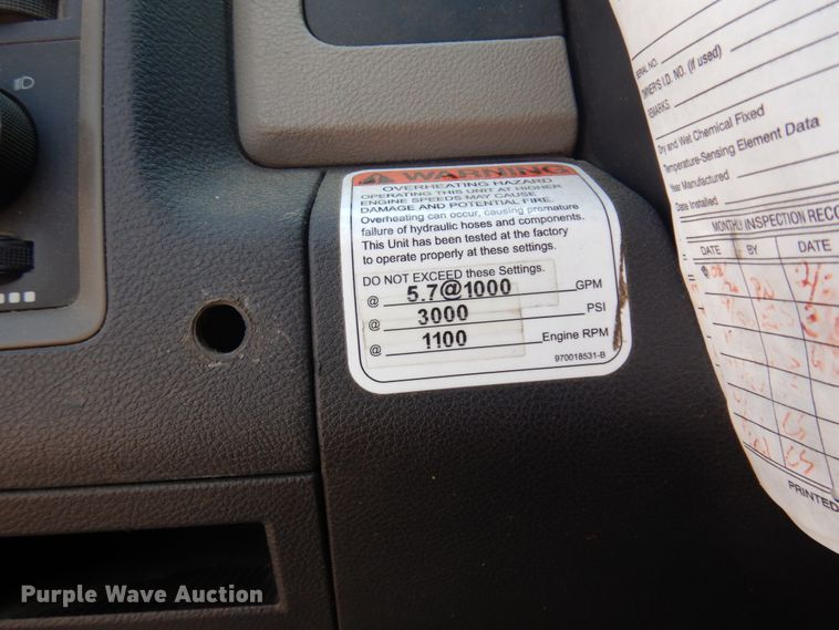 image for item DM5264 2012 Dodge Ram 5500 HD  bucket truck