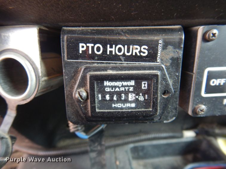 image for item DM5264 2012 Dodge Ram 5500 HD  bucket truck