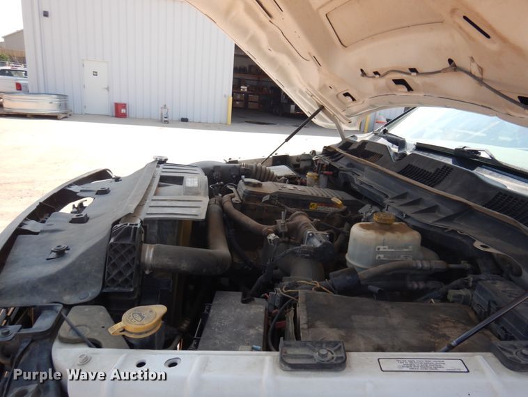 image for item DM5264 2012 Dodge Ram 5500 HD  bucket truck