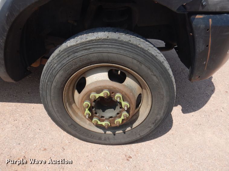 image for item DM5264 2012 Dodge Ram 5500 HD  bucket truck