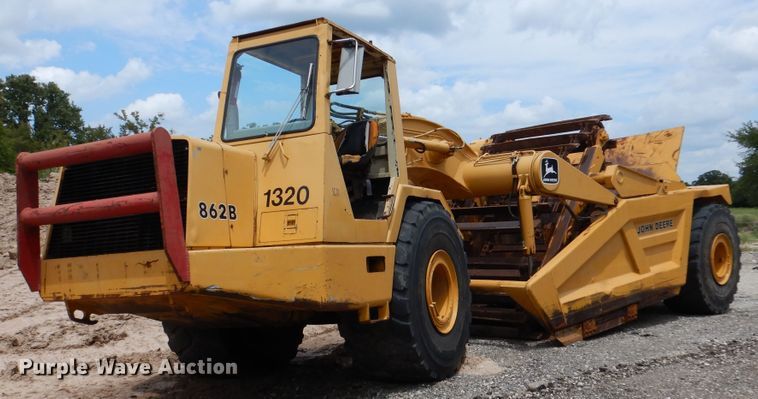 image for item DM6319 1989 John Deere 862B  elevating scraper