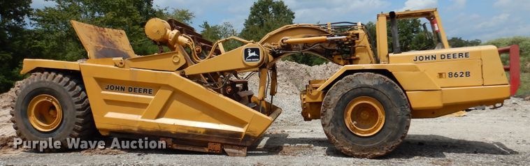 image for item DM6319 1989 John Deere 862B  elevating scraper