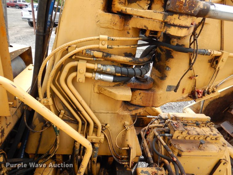 image for item DM6319 1989 John Deere 862B  elevating scraper