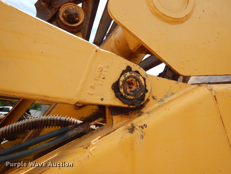 image for item DM6319 1989 John Deere 862B  elevating scraper