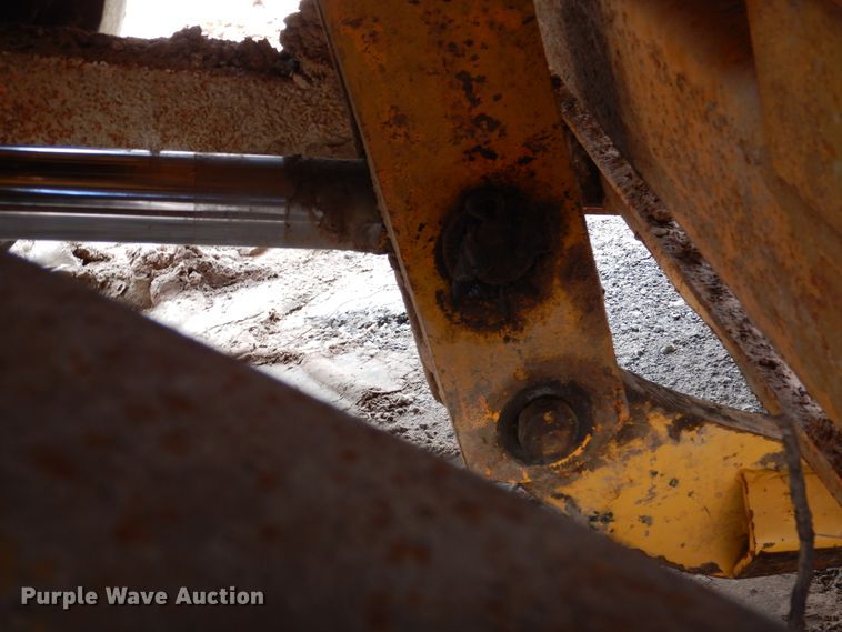 image for item DM6319 1989 John Deere 862B  elevating scraper