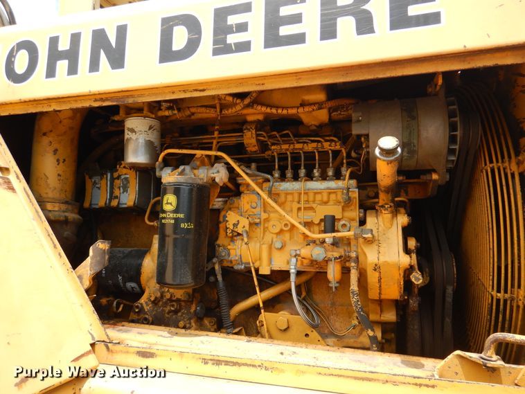 image for item DM6319 1989 John Deere 862B  elevating scraper