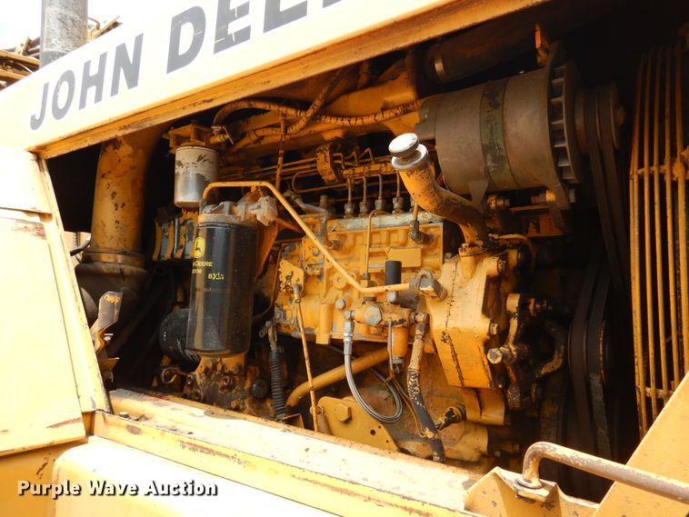 image for item DM6319 1989 John Deere 862B  elevating scraper