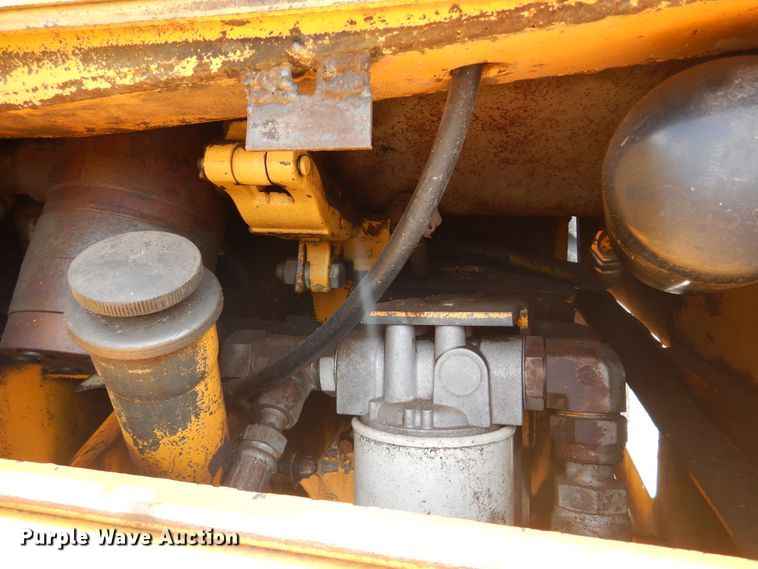 image for item DM6319 1989 John Deere 862B  elevating scraper