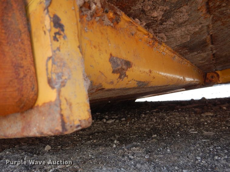 image for item DM6319 1989 John Deere 862B  elevating scraper