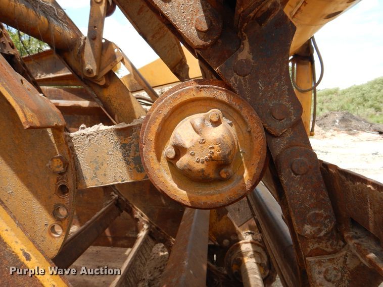 image for item DM6319 1989 John Deere 862B  elevating scraper