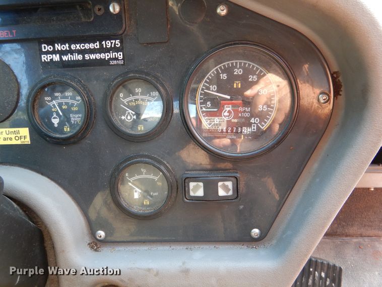 image for item DM6343 2013 Global Environment M3  street sweeper truck