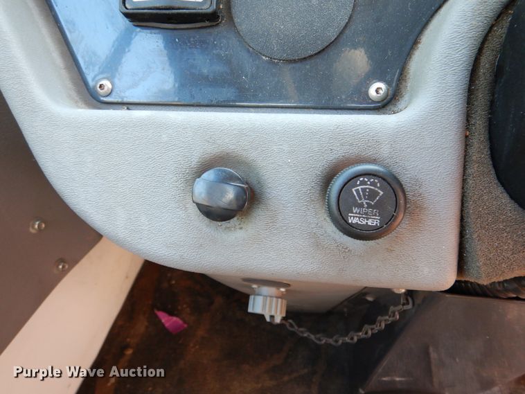 image for item DM6343 2013 Global Environment M3  street sweeper truck