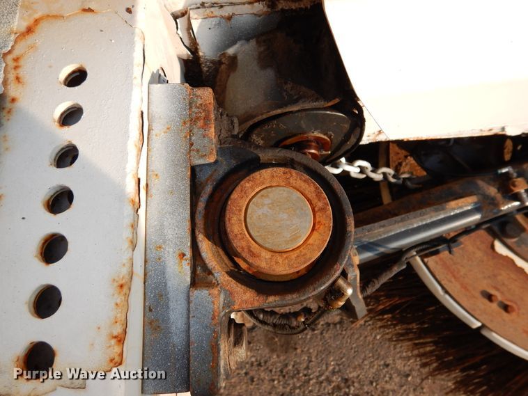 image for item DM6343 2013 Global Environment M3  street sweeper truck