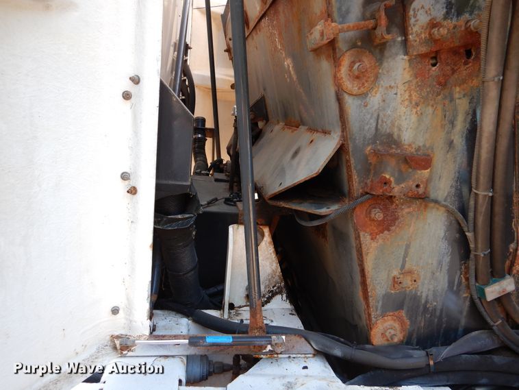 image for item DM6343 2013 Global Environment M3  street sweeper truck