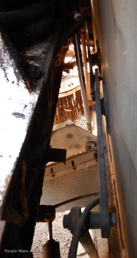 image for item DM6343 2013 Global Environment M3  street sweeper truck